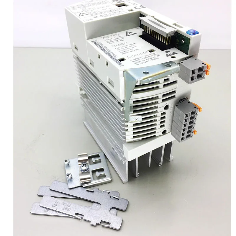 

Brand new original IO module E82EV251K2C E82EV371K2C