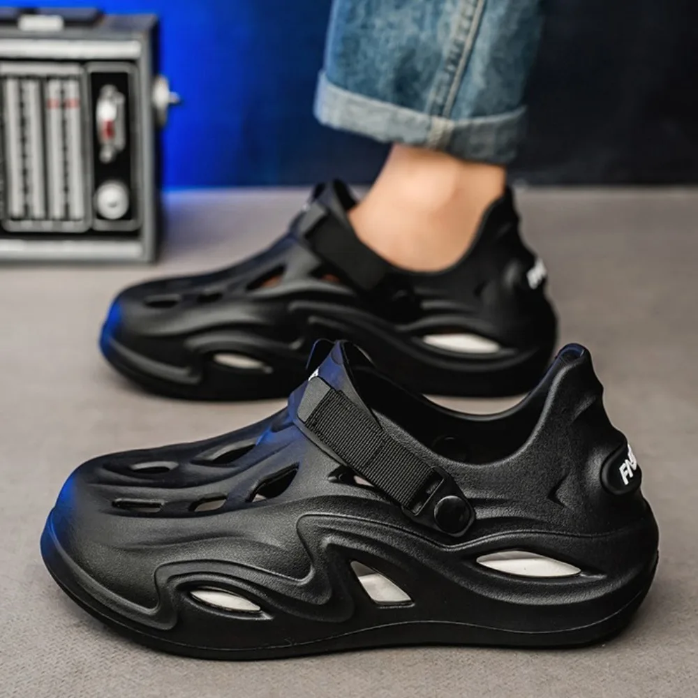 

Fashion Black White EVA Couple Sandals Anti Odor Anti Slip Hollow Slides Sandals Beachwear Shoes Slippers Men Women Home
