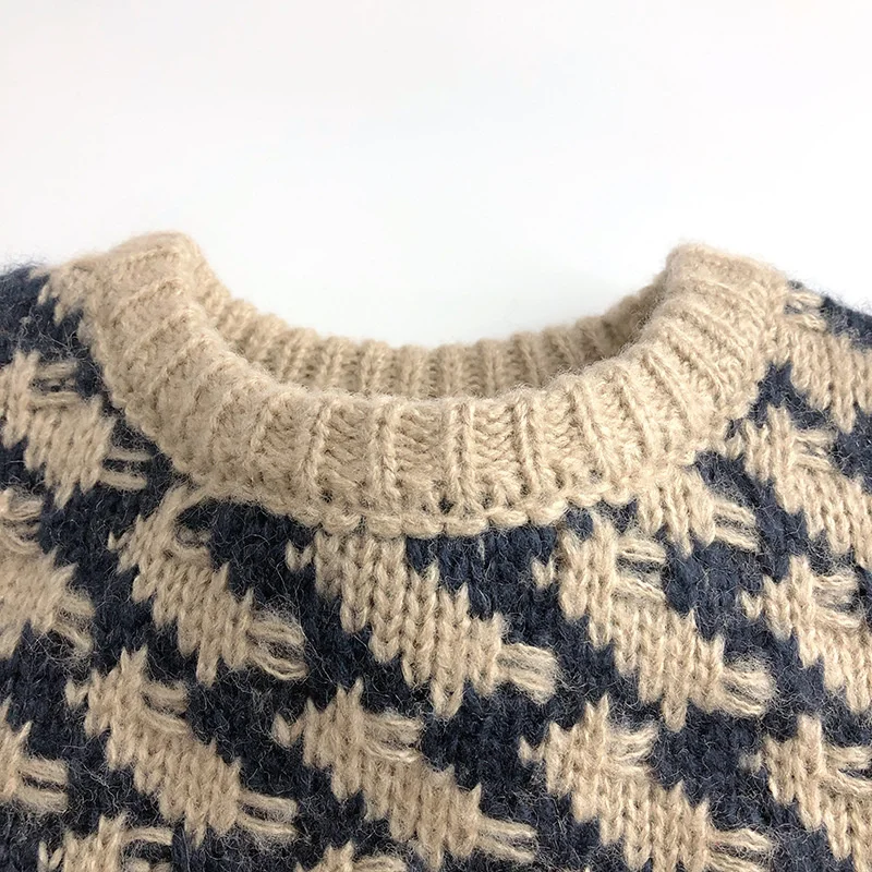 

Осенне-зимний рождественский подарок: Детская верхняя одежда для мальчиков, свитер 2026 года, новый стиль, вязаный свитер с отложным воротником, хлопковый, с цветочным узором, теплый