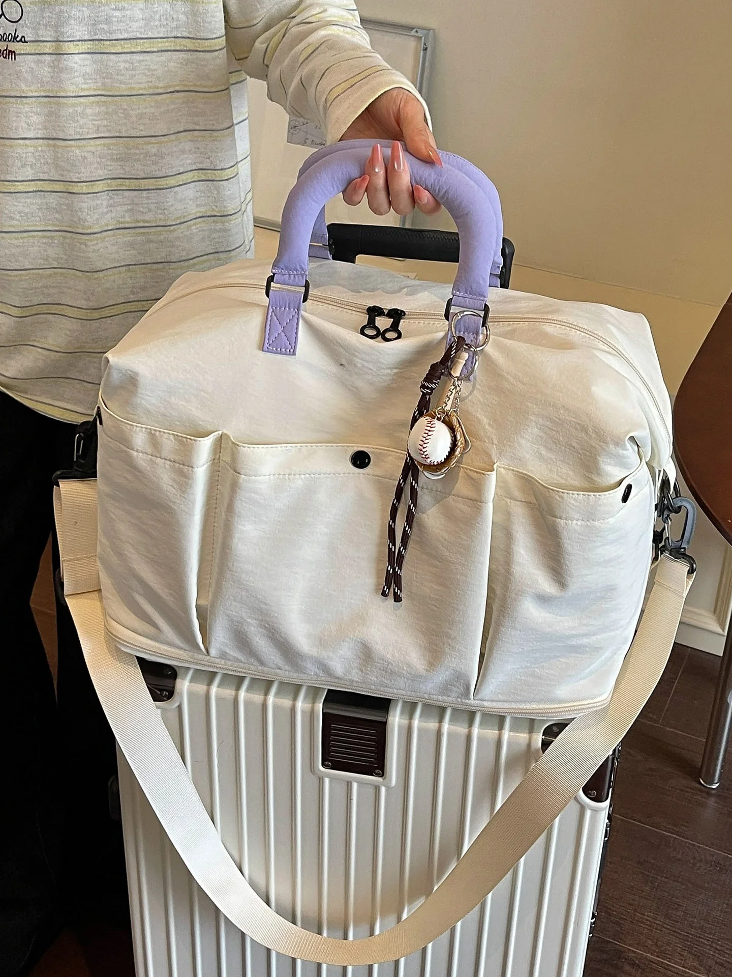 lightweight-large-capacity-travel-bag-women's-short-trip-portable-hanging-luggage-handbag-shoulder-crossbody-bag-nylon-material