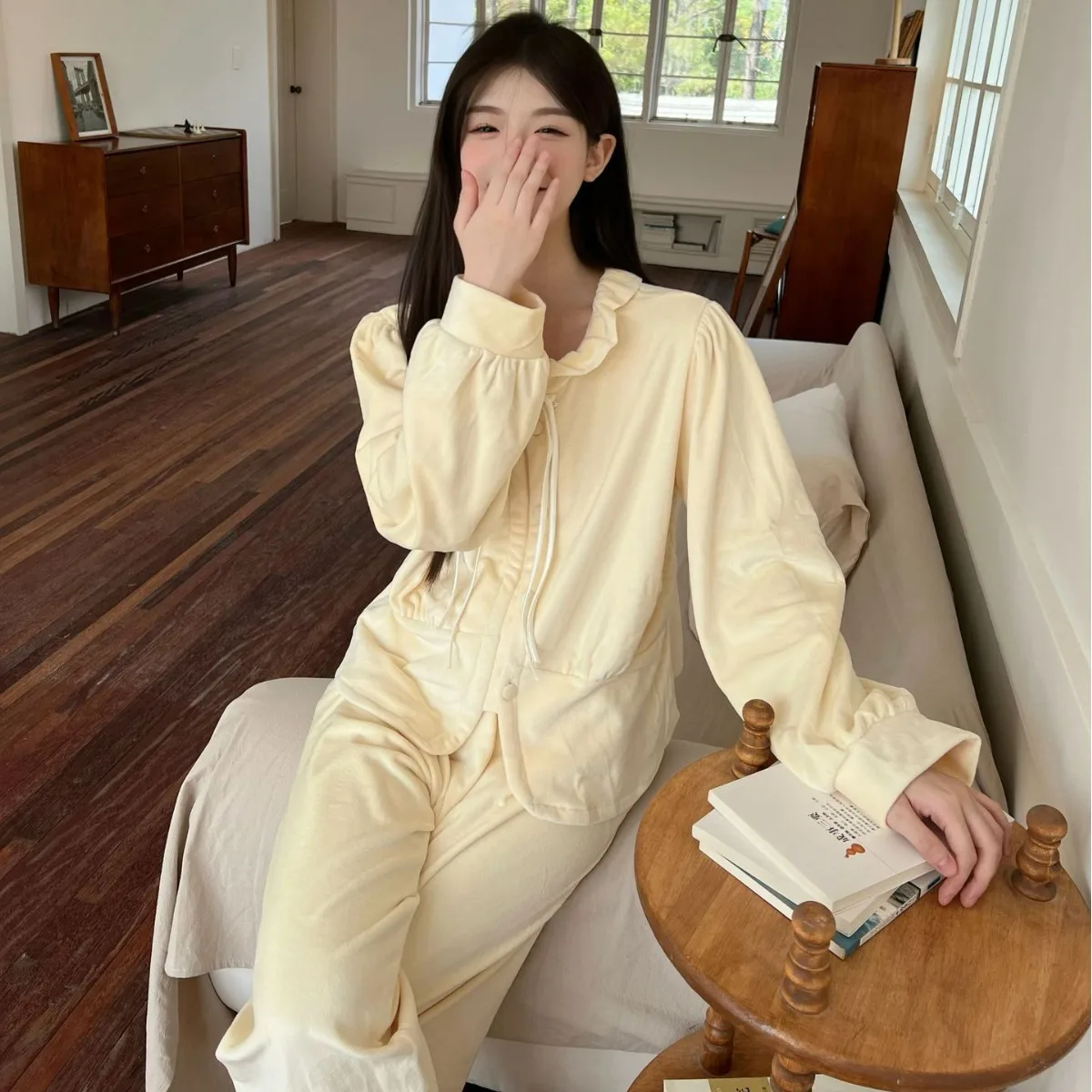 

Autumn Winter Velvet Women 2PCS Pajamas Set Loungewear Fashion Casual Pijamas Shirt Trouser Suits Velour Homewear