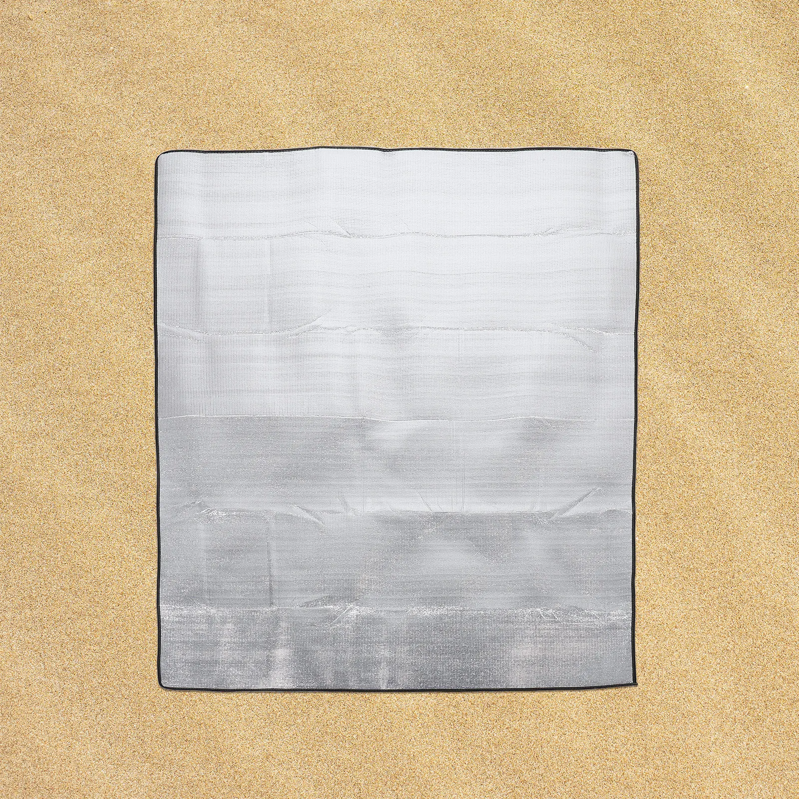 

1PC Oversized Splashproof Picnic Mat EVA Beach Camping Ground Pad Foldable Lightweight S proof Blanket Outdoor Essential