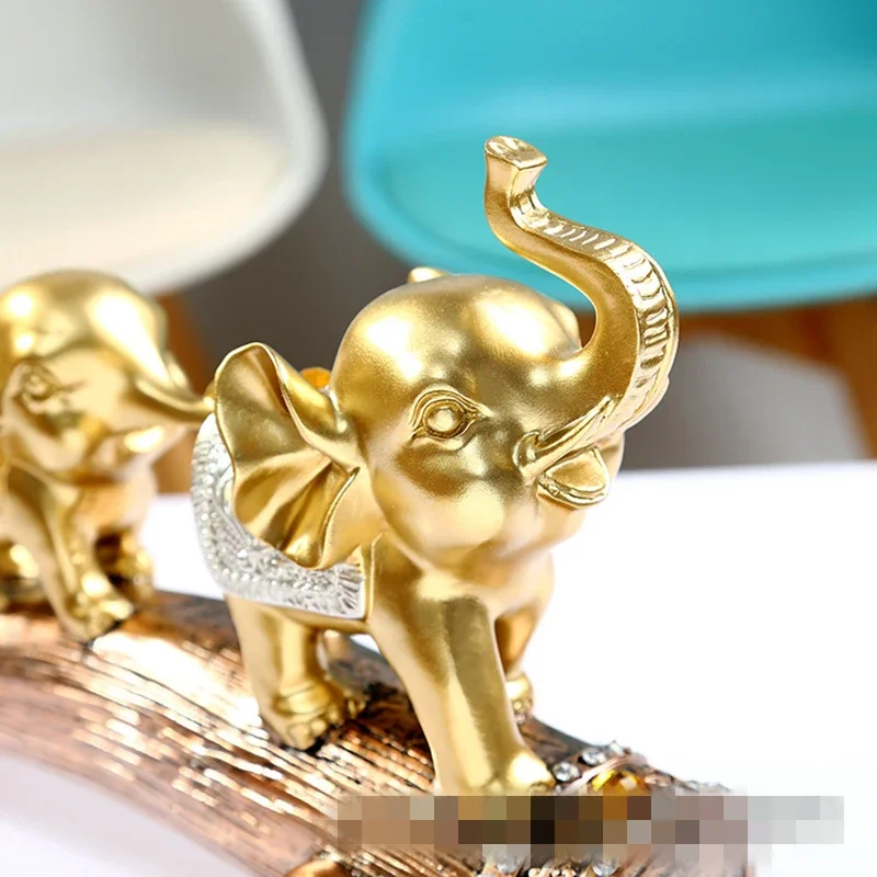 Three Golden Elephant Statues Home Decoration Sculpture and Figurines Room Decor Crafts Ornaments Resin Animal Decorations