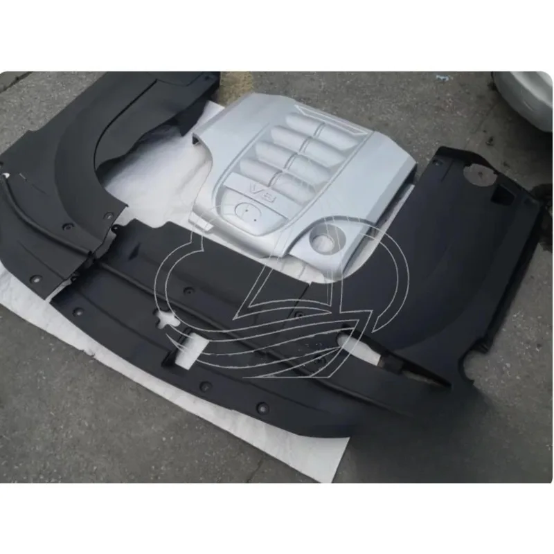 2007-2015 LX570 Radiator Water Tank Engine Upper Cover
