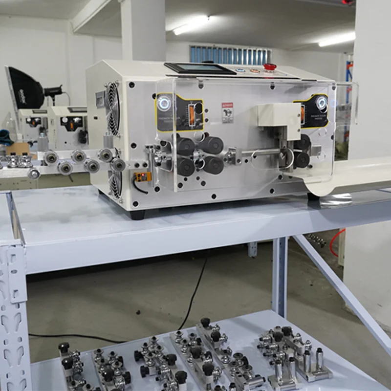 SWT508MAX1-6N/6S/6SP Peeling Stripping Cutting Machine For Computer Automatic Wire Strip Stripping Machine 0.2 To 25mm2 550W