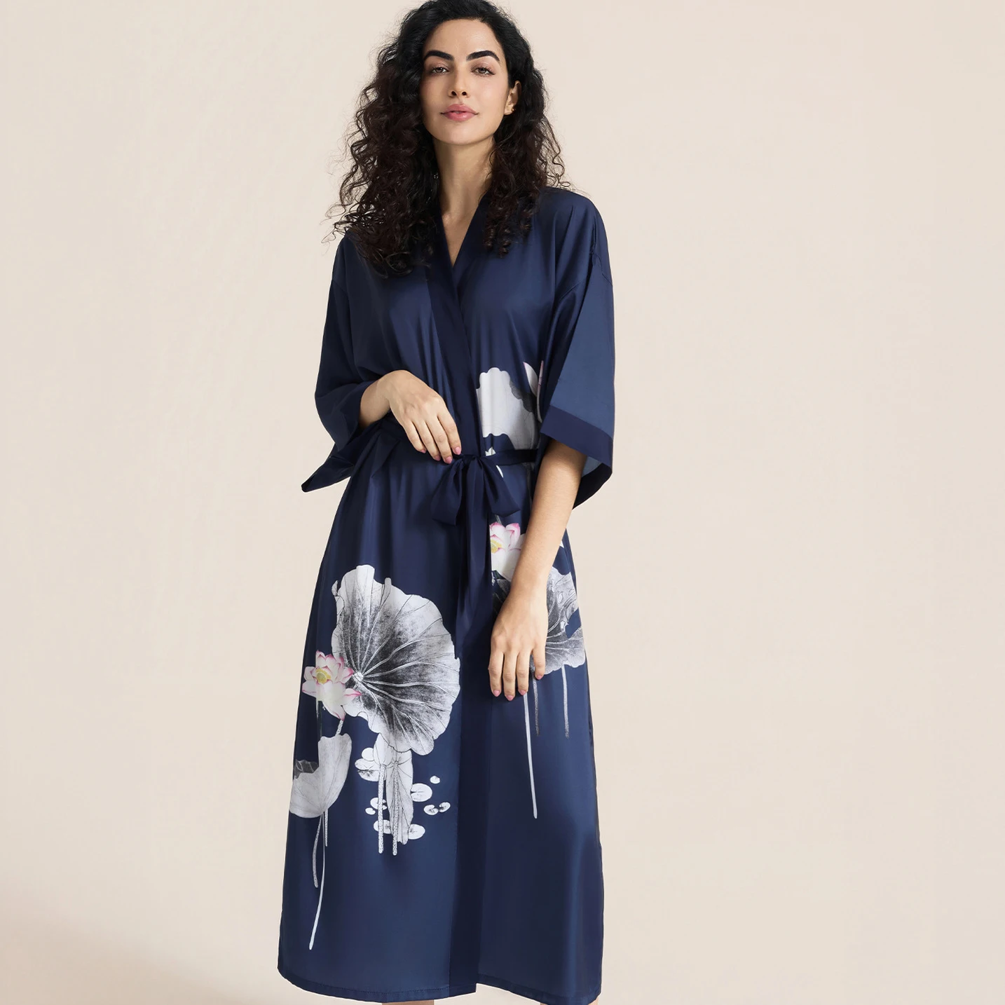 

Large Size Female Long Robe Print Floral Bathrobe Kimono Gown Yukata Elegant Silk Satin Sleepwear Nightgown Loose Home Dress