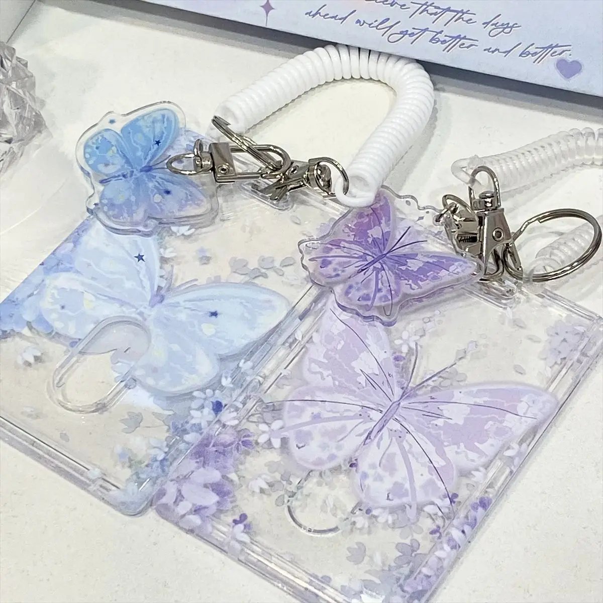 Schmetterlings-Ausweishalter aus Acryl, Fotokartenhalter für Kpop