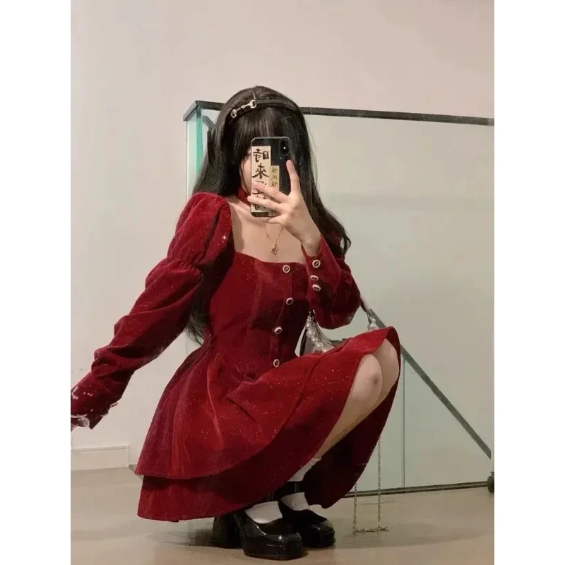 Korejepo mujeres francés cuello cuadrado Vestido de terciopelo Otoño Invierno fino Navidad Año nuevo bata vestidos diosa dulce Vestido 2024
