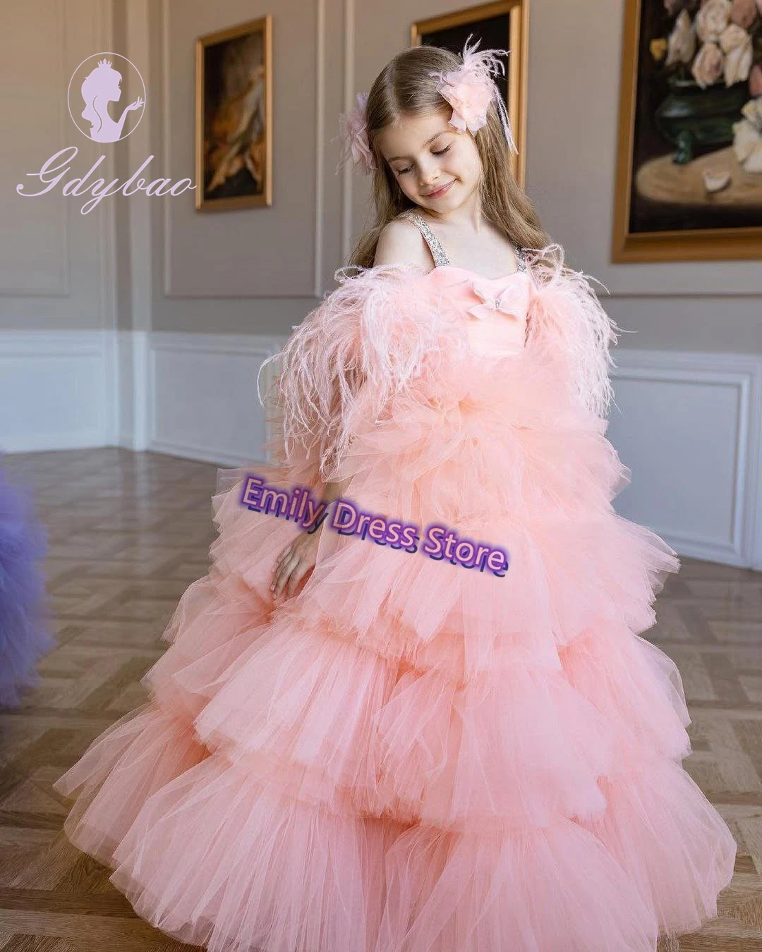 

Customized Pink Flower Girl Dresses For Wedding Layered Puffy Ferther Sleeveless Kids Birthday Party First Communion Ball Gown