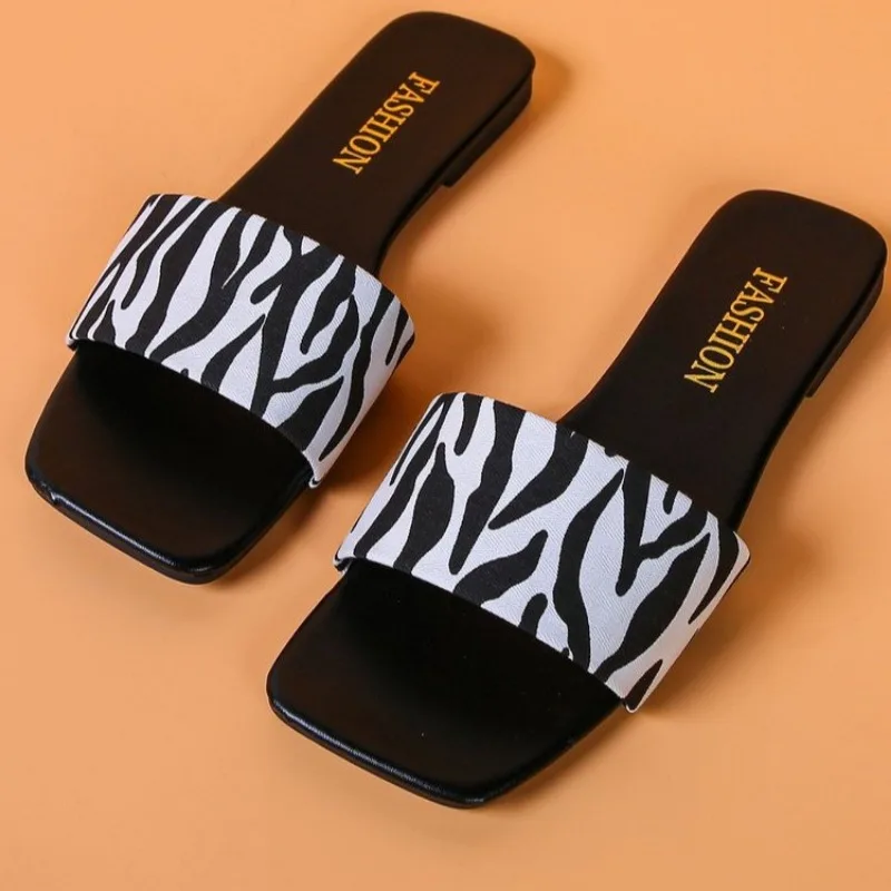 Platte Slippers Dames Nieuwe Vierkante Kop Zebraprint Lichte Antislip-Lijn Strandsandalen