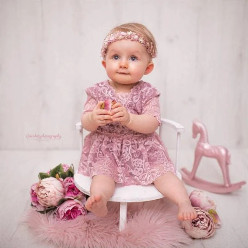 

Wooden White Round Chair Baby Photo Props Photography Accessories Photo Furniture Posing Props