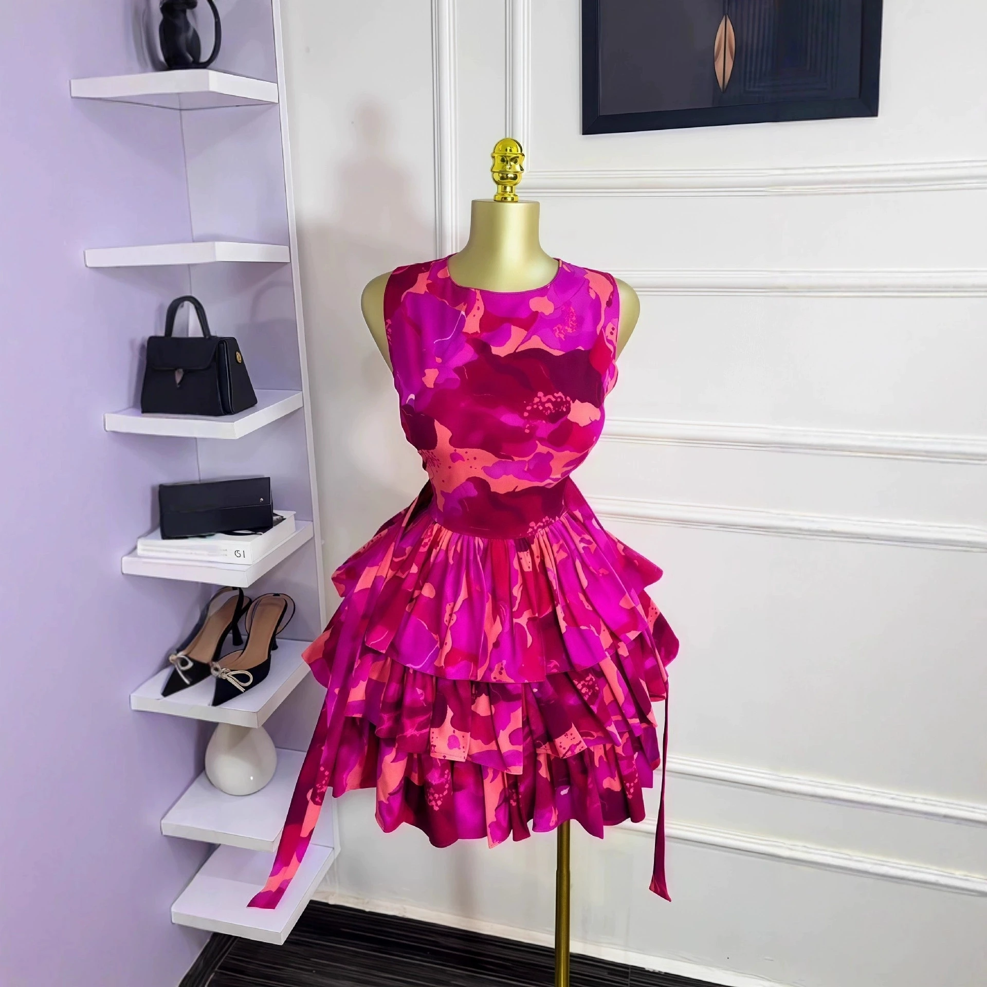 Minivestido Sexy elegante con volantes para mujer, Falda corta de gasa con estampado Floral a la moda, manga larga, cuello en V, vestidos de corte bajo calados