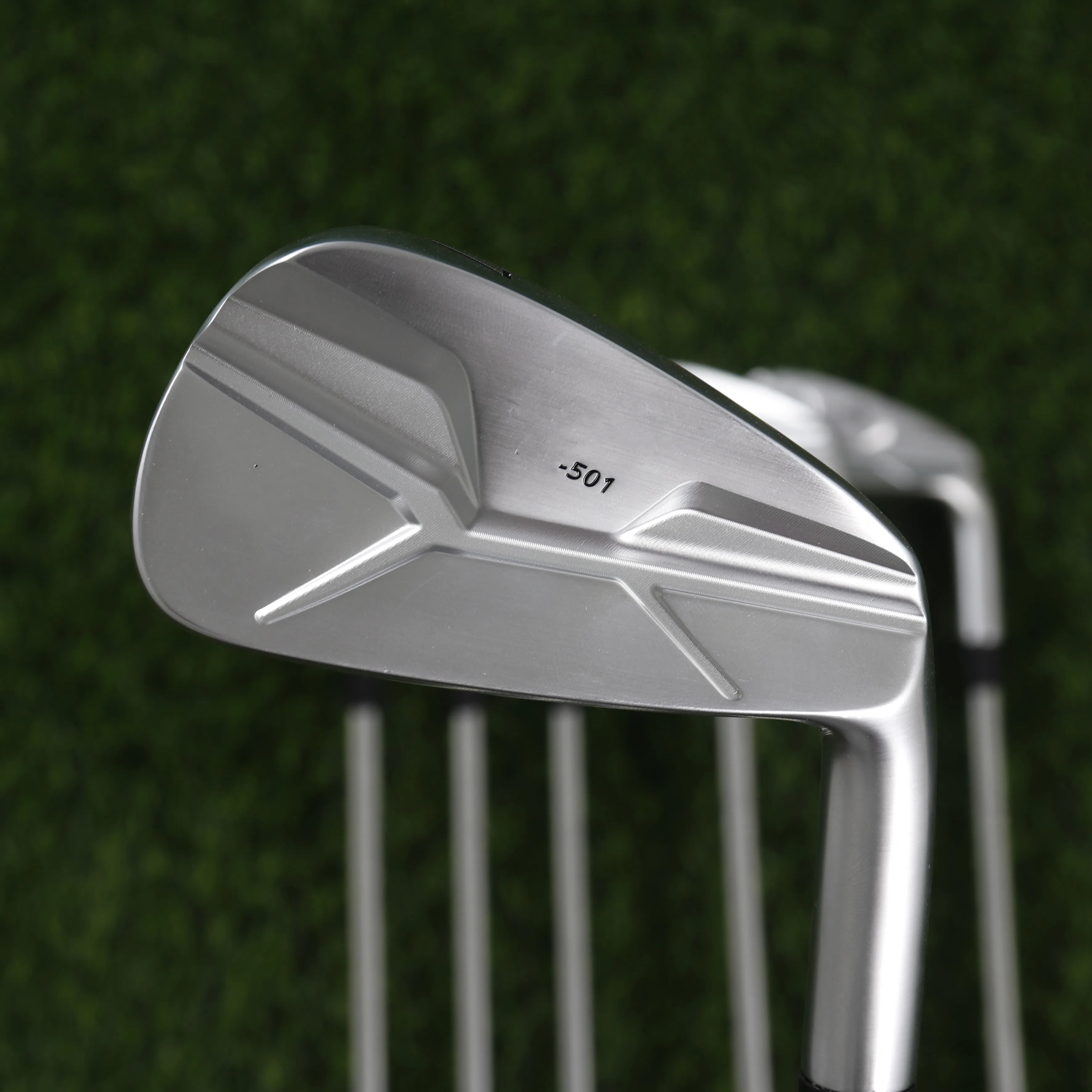 Brand New Men's golf irons set (4 5 6 7 8 9 P ) Regular/Stiff Steel/Graphite Shafts Headcovers golf clubs