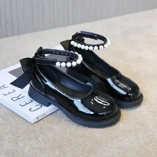 Scarpe per ragazze bambini principessa piccola 2024 nuove scarpe singole per ragazze primaverili e autunnali suola morbida scarpe Mary Jane in stile