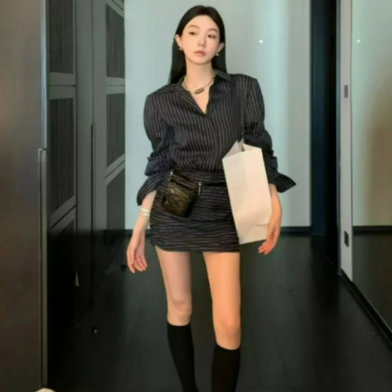 فستان قميص مخطط بأكمام طويلة للنساء 2026 ربيع/خريف نمط جديد الخصر حزام التخسيس ريترو الورك المعانقة فستان #5