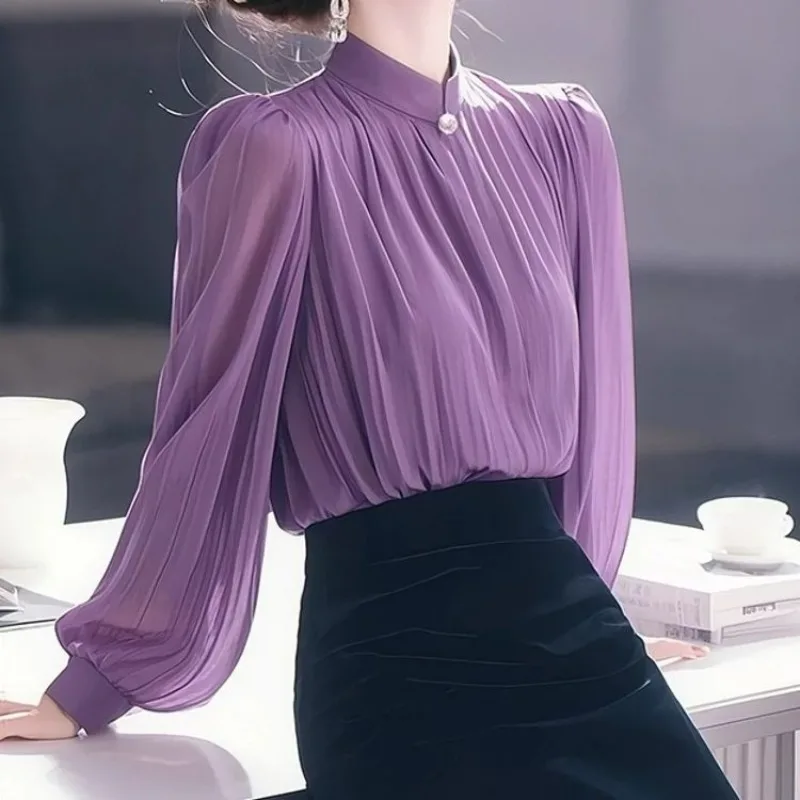 

2025 New Summer Temperament Stand Collar Commuting Blouse Women Korean Fashion Super Hot Unique and Beautiful Workplace Shirt