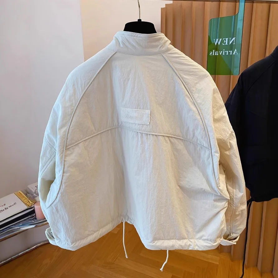 เสื้อแจ็คเก็ตผ้าควิลท์สไตล์เกาหลีสำหรับผู้หญิง - รุ่นบางเบาปี 2026 ติดกระดุมด้านหน้า