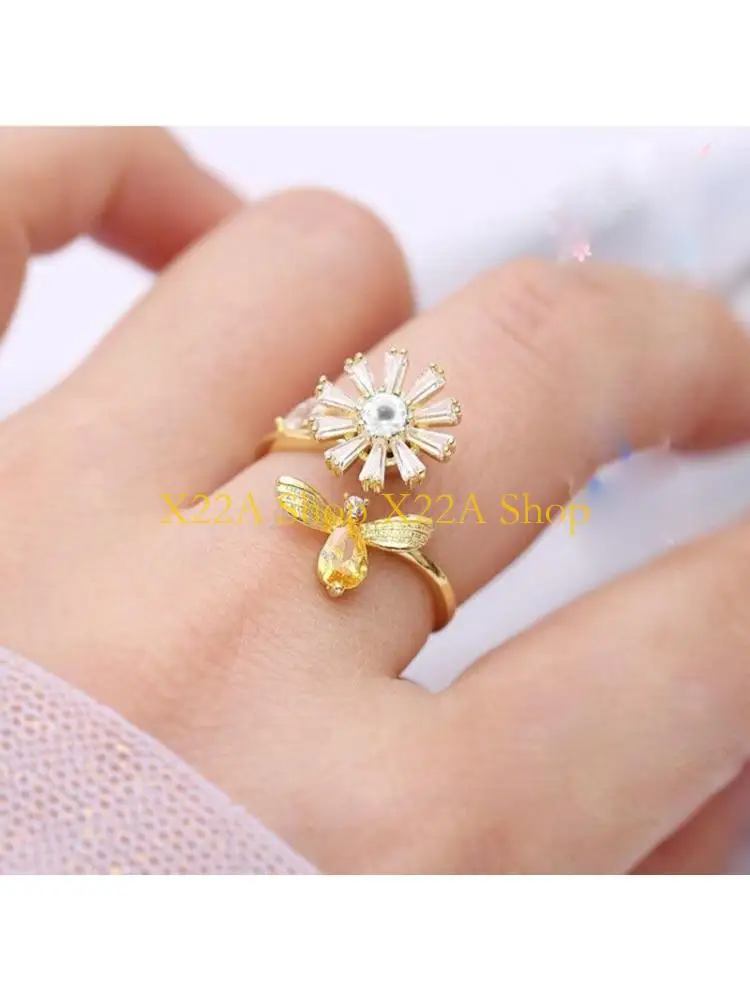 Unique Anxiety Ring for Women Spinner Stress Worry Rings Flower Spinning Rings Meditation Anti-Anxiety Calming