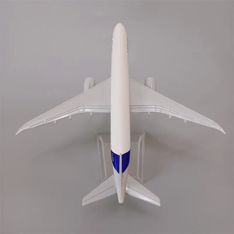 16cm Alloy Metal Chile LAN Air LATAM B787 Airlines Airplane Model LATAM Boeing 787 Airways Plane Model Diecast Aircraft Gifts