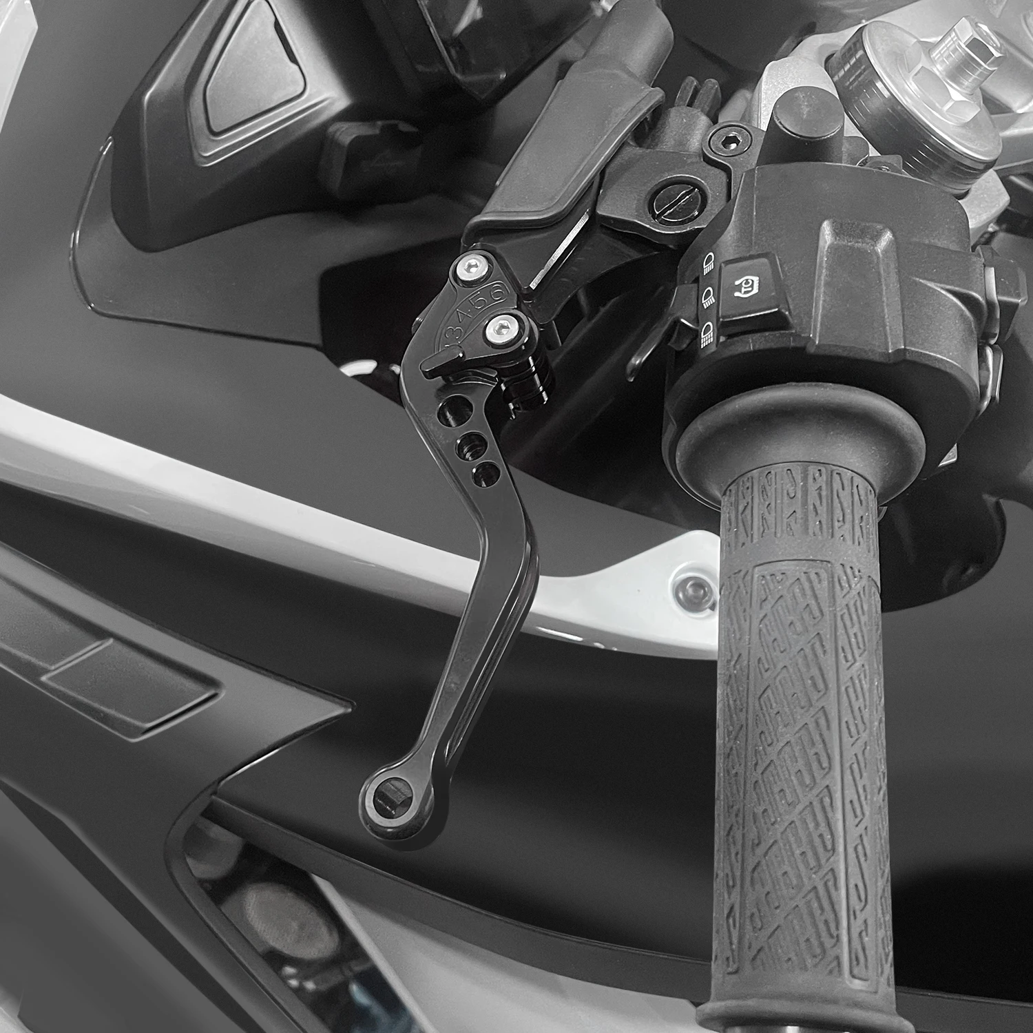 2024 Motorcycle Short Brake Clutch Levers Handle CNC Adjustable Handlebar Brakes For NVX155 NMAX155 N-MAX125 nmax150 nvx155