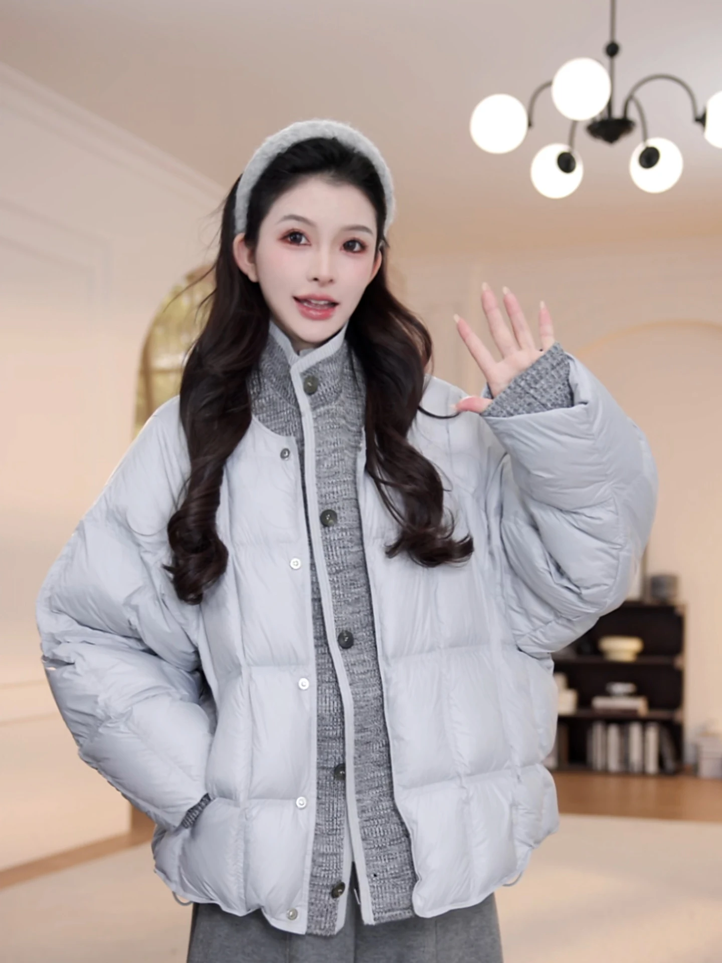 

Женская теплая зимняя куртка-пуховик в клетку с длинными рукавами, воротником-стойкой и вставками, модель YY7093, новинка, приталенный крой, стандартная посадка