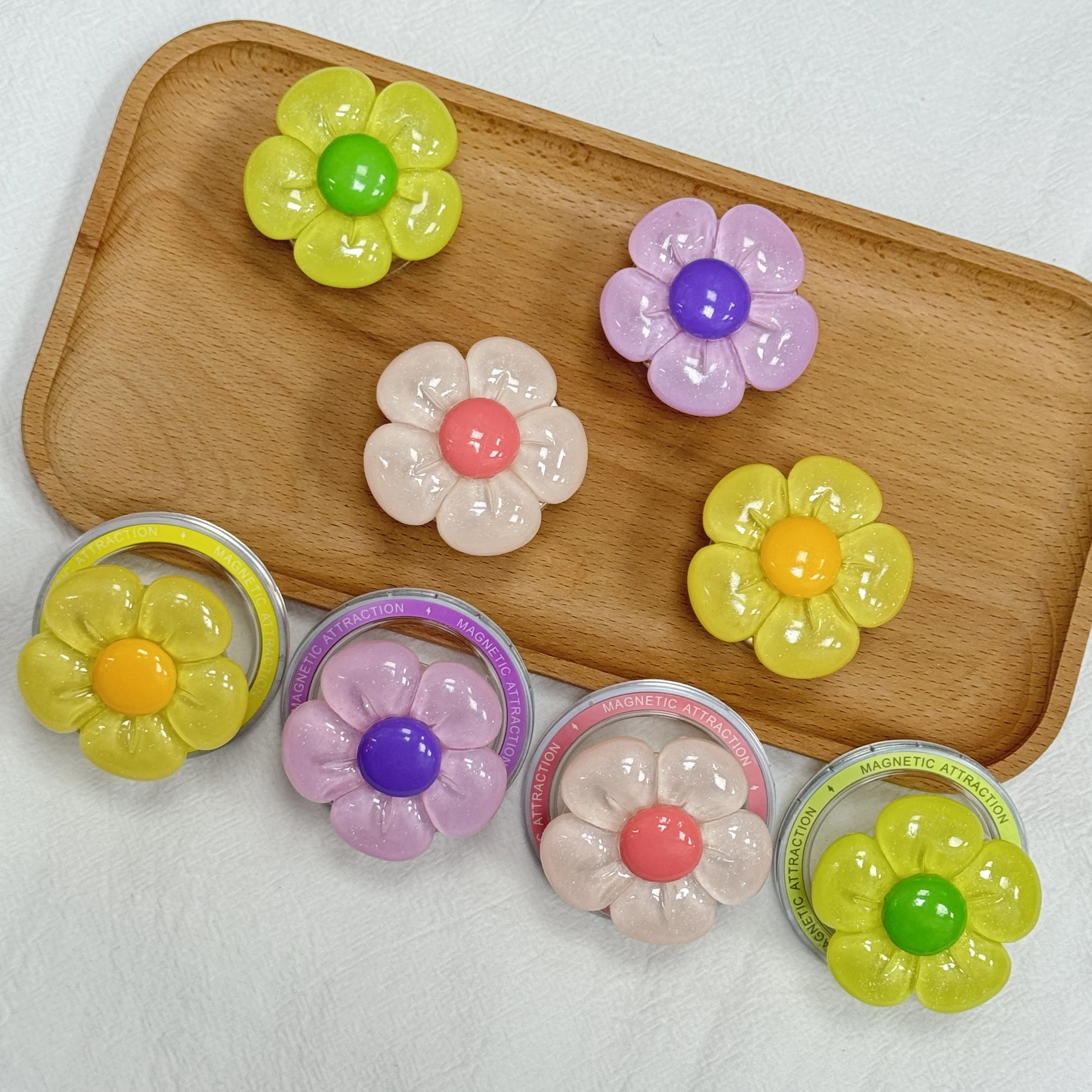 Le support magnétique populaire de célébrités d'Internet, beau et pratique, saisir le support de Toke