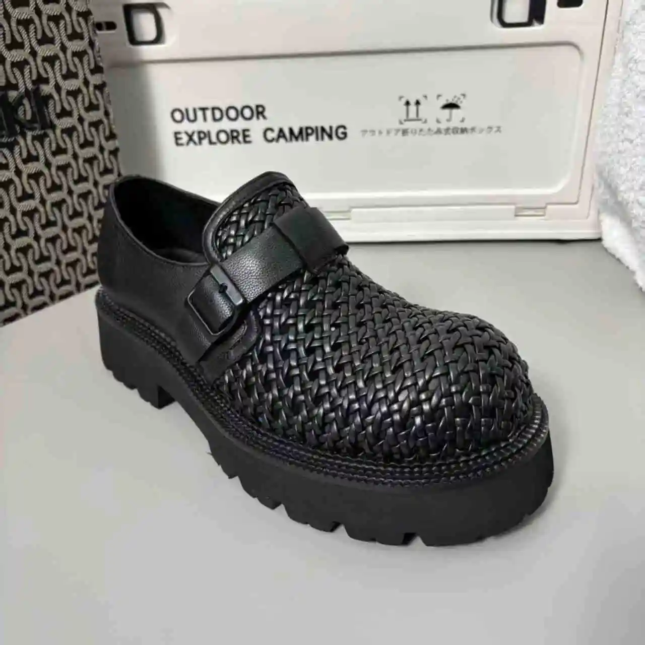 

High-end Casual Men's Hollow 2025 Summer New Breathable Loafers Woven Big Head Leather Derby Shoes