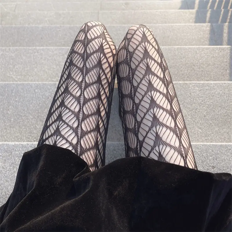 Women's Sexy Patterned Slim Fit Fishnet Pantyhose Long Mesh Socks Transparent Body Stockings Tights For Ladies Sexy Accessories
