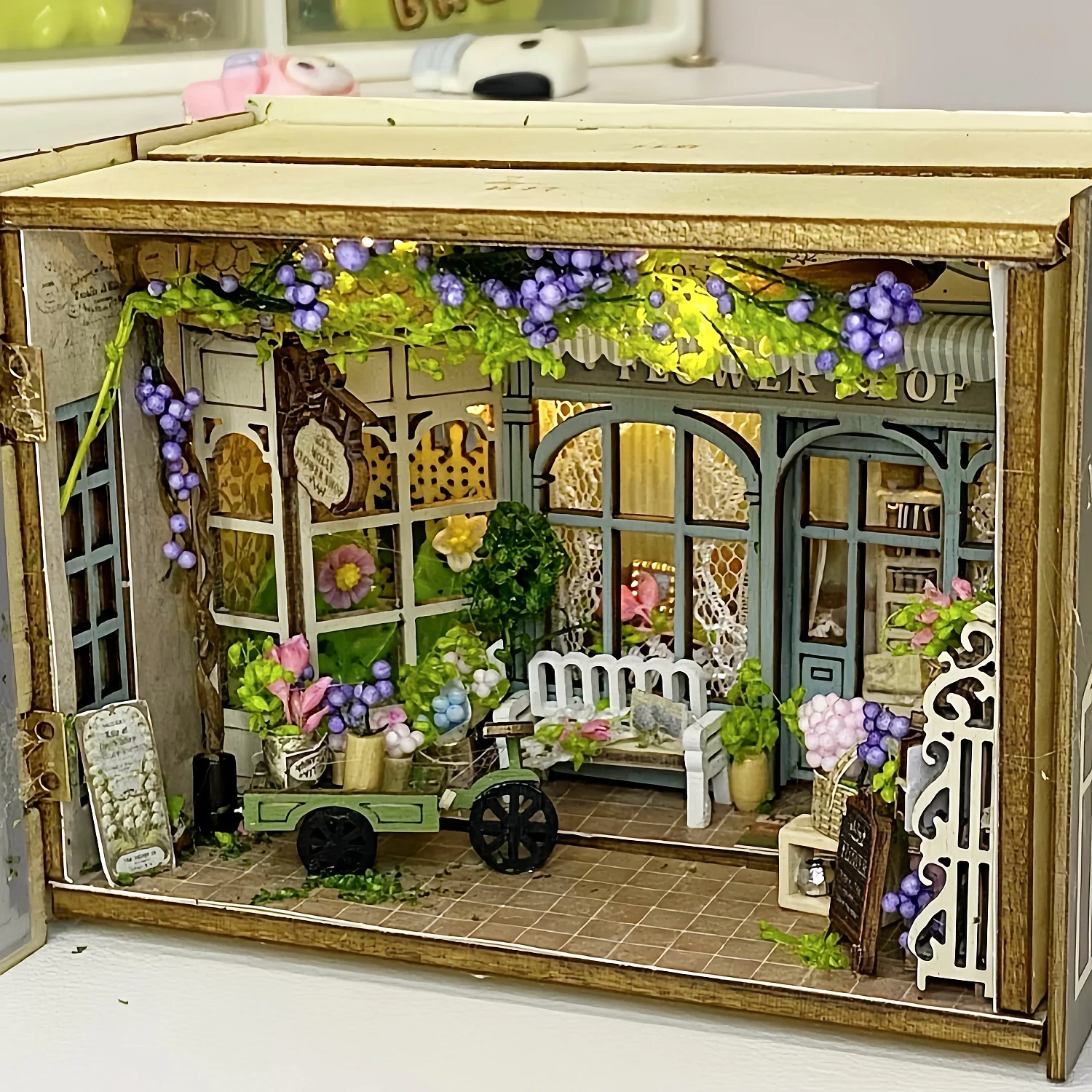 molly-garden-fantasy-mini-diy-dollhouse-kit-flip-open-miniature-house-kit-charming-tiny-home-decor-gift