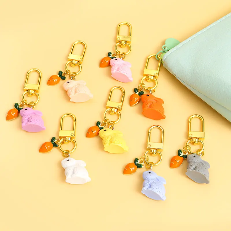 1pcs Rabbit Cute Keychain Resin Bunny Enamel Carrots Charm Pendant Alloy Keyring for Women Girls Kids Couple Car Bag Lovely Gift