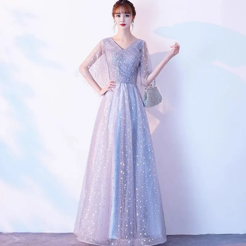 

2026 New Women's Summer Mesh Sequins Slimming Evening Dress Fashionable and Sweet Banquet Host Chorus Performance Dress
