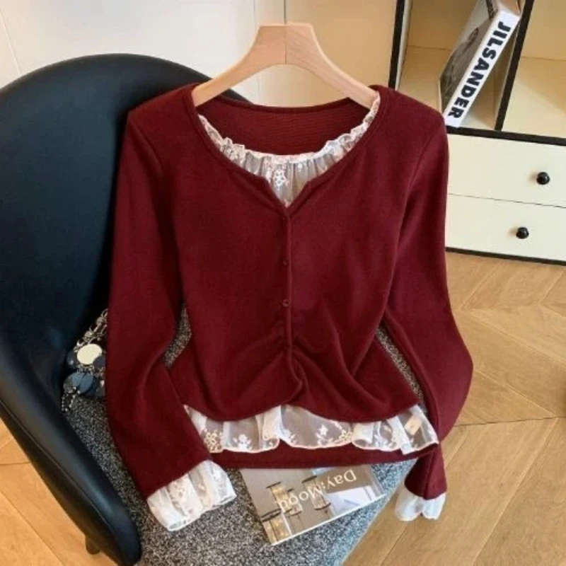 Spring Autumn Lace Patchwork False Two-piece Youth Sweet Tops Tees Women Clothing New Long Sleeve Korean T Shirts Casual Fashion