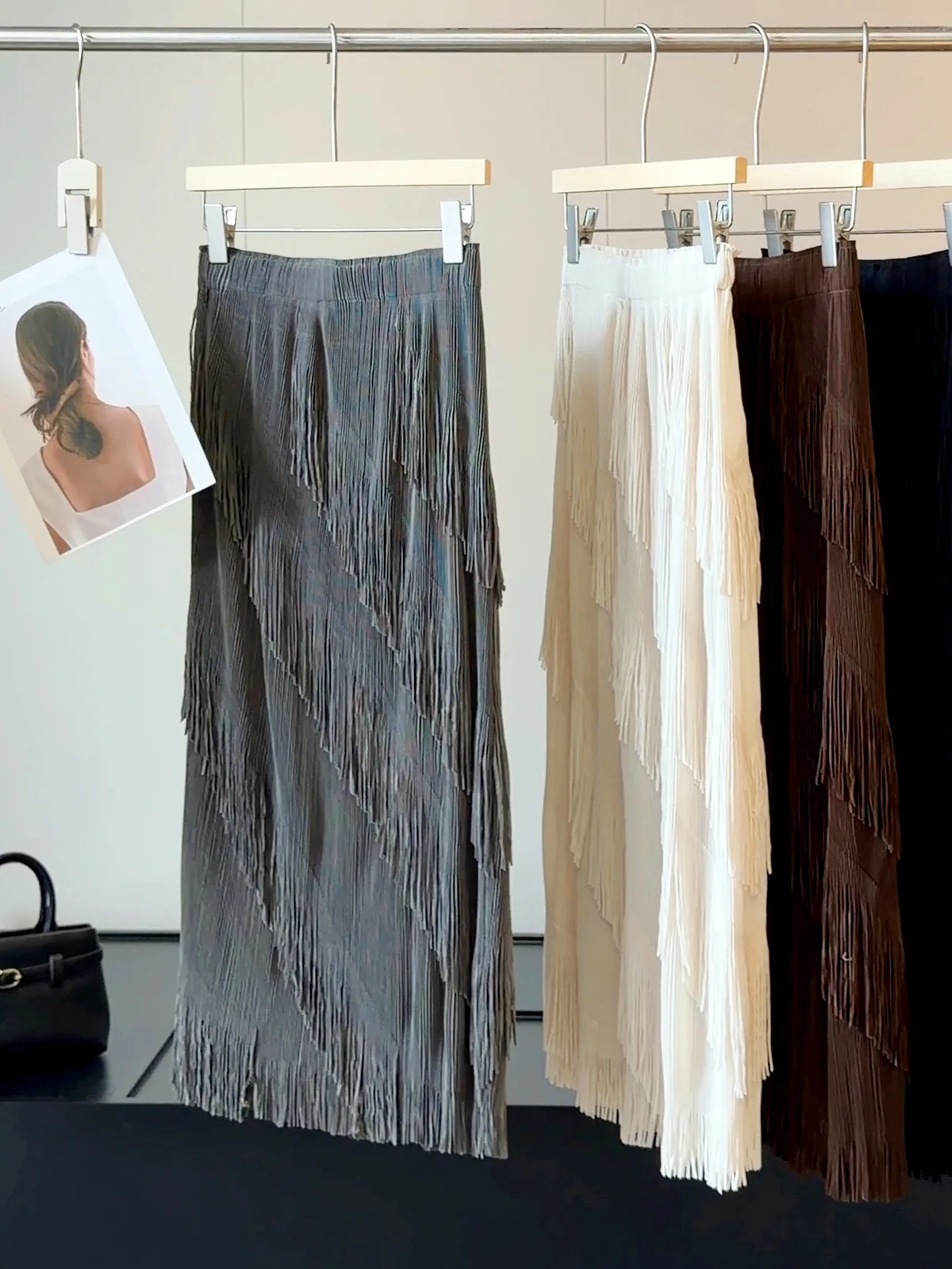 Boho Beige Layered Tassel Fringe Midi Skirt Women Elastic High Waist Asymmetrical Swing Long Skirt Party Festival Elegant Skirt