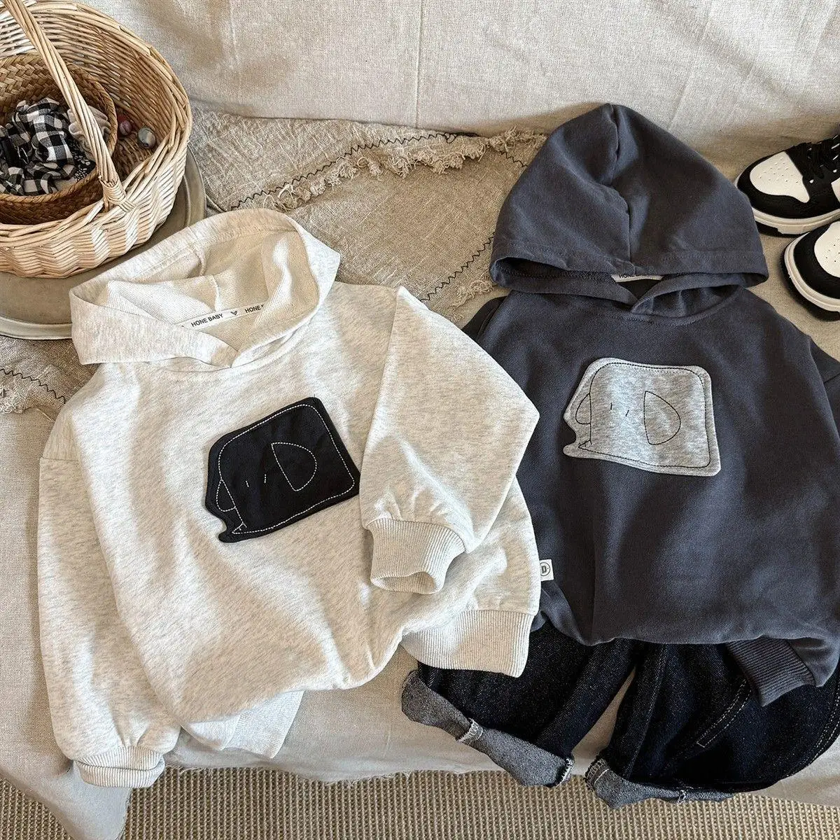 Kids Boys Girls Fleece Hoodie Sweatshirt Cartoon Patch Pocket Pullover Long Sleeve Casual Tops Autumn Winter Clothing