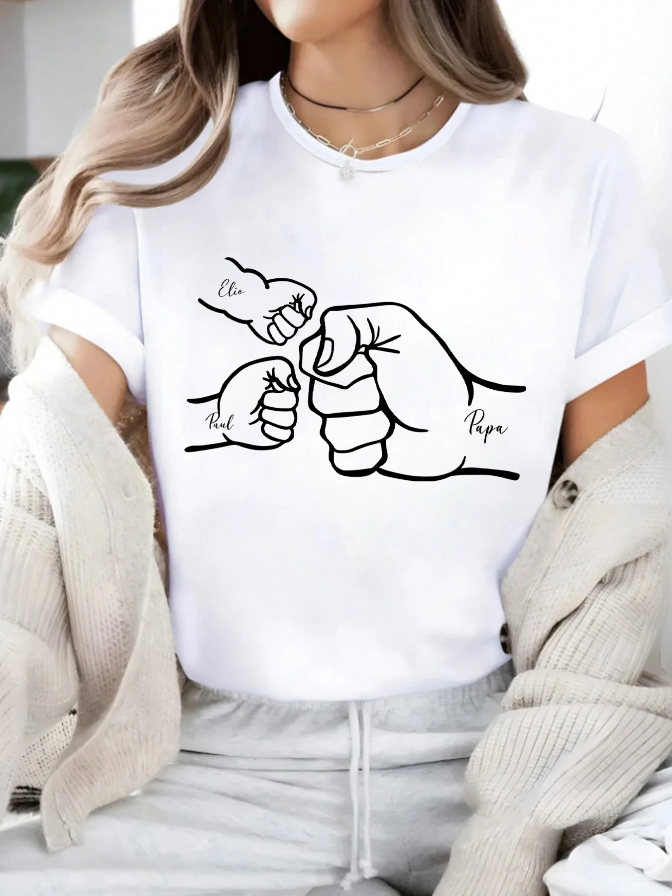 

Three fists Plus size women's round neck short sleeve T-shirt with elastic half sleeves and trendy prints