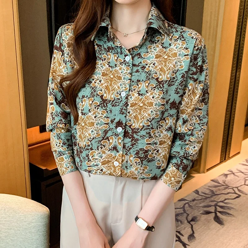 

Fashionable Long Sleeve Women's Shirt Autumn 2025 New Style Elegant Print Blouse Age-Defying Top
