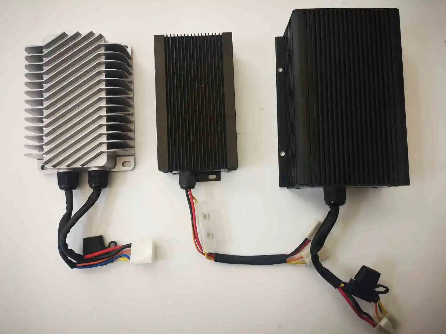 Waterproof DC/DC Converter 72V To 12V 300W Step Down Voltage Regulator Golf Cart Voltage Transformer