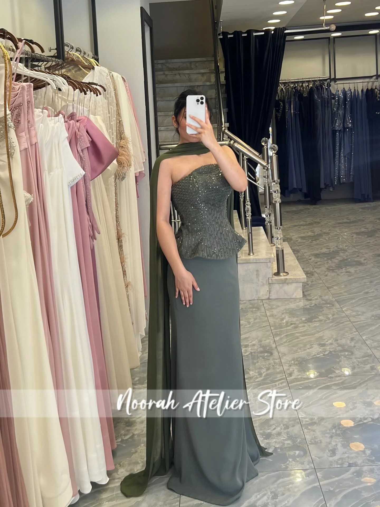 فساتين سهرة فاخرة جديدة أنيقة باللون الأزرق مكونة من قطعتين في المملكة العربية السعودية 2025 فساتين زفاف وشاح Fساتين فستان حفلات طويل مخصص