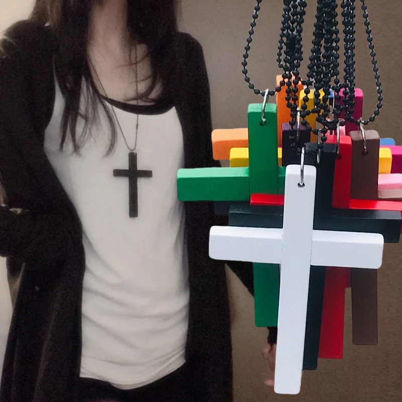 Collar con colgantes de cruz de madera gótica Punk para mujer, gargantilla de Cruz roja blanca y negra, collar de Hip Hop Y2k, cadena para suéter, regalos