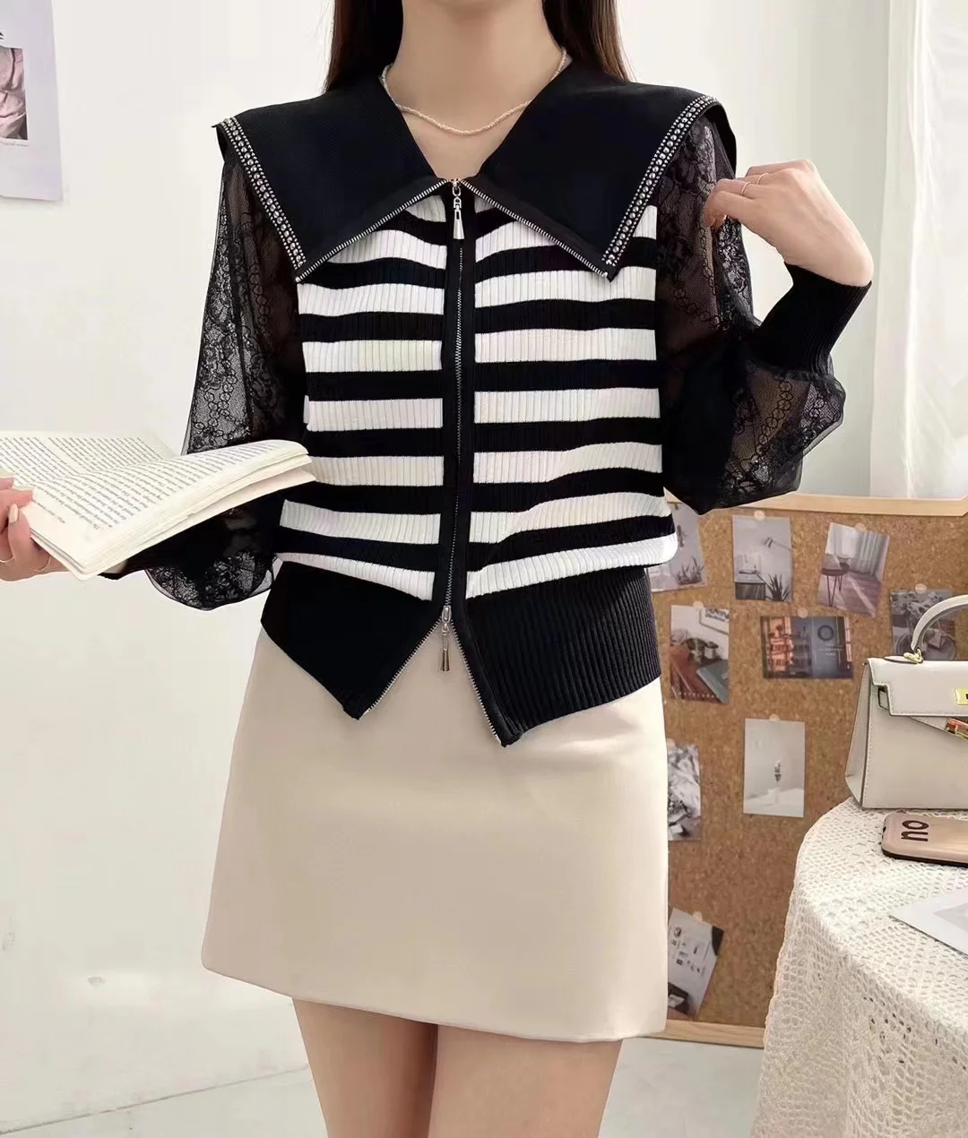 Women's Navy Collar Spring Knit Spliced Sweater