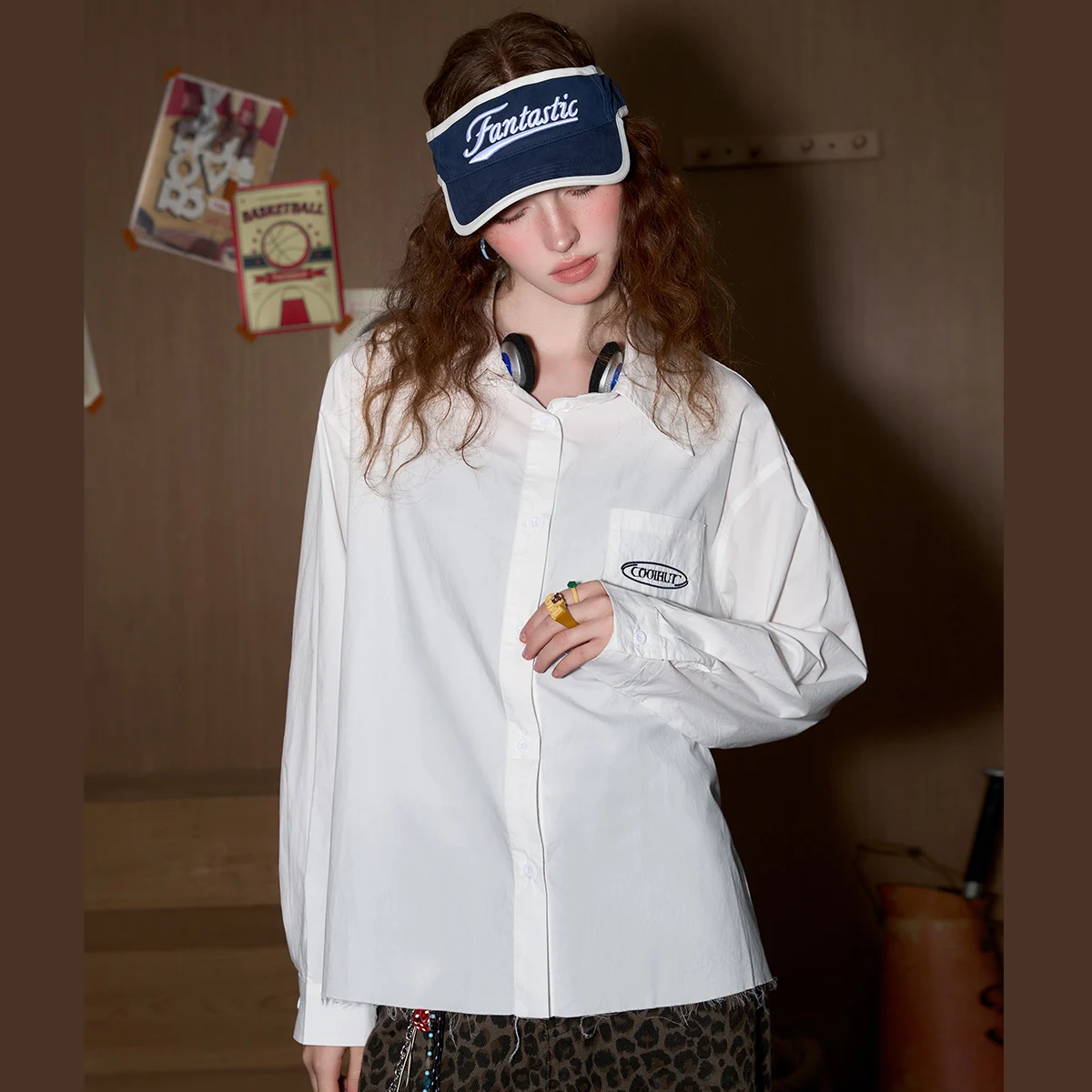 2025 Autunno Donna 100% cotone Camicia oversize con orlo a fessura Camicetta rilassata Boyfriend Fit Traspirante Manica lunga Bianco Casual Top