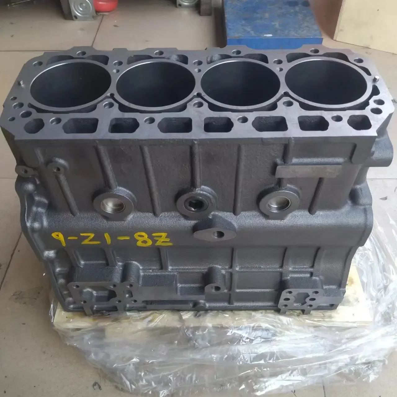 Bare New Motor Cylinder block with turbocharger for Yanmar 4TNV94 4TNV98  3TNV88 3TNV70 4TNV88 Cylinder Block Short Block