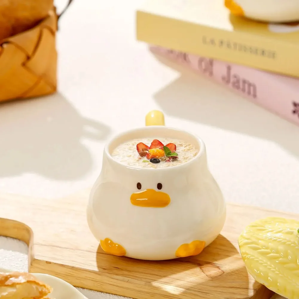 

Dishwasher Safe 400 ML Cartoon Duck Ceramic Cup Heat-resistant with Lid Coffee Mug Under Glazed Breakfast Cup Kids Gift