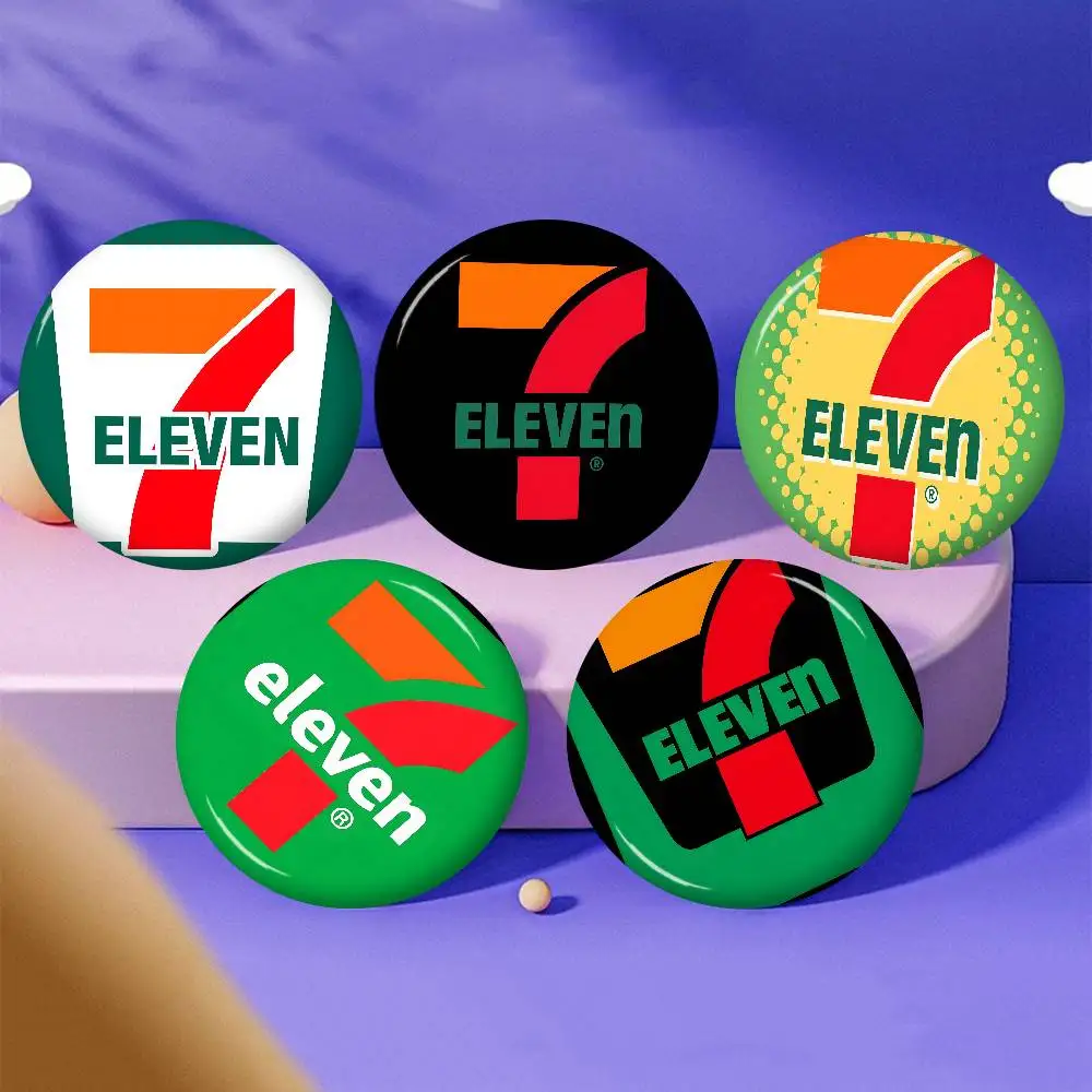7-Eleven Convenience-Culture Creative Tinplate Soft Button Pins Animal Icon Brooch Lapel Backpack Badge Accessories Pin