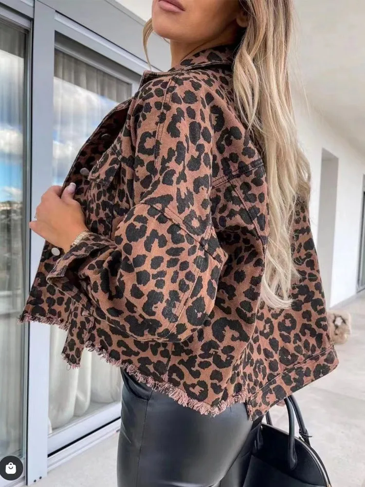 New Loose Leopard Denim Jacket Women Shirt Style Jeancoat Spring Autumn Female Casual Top Street Outerwear Lady Student Jacket