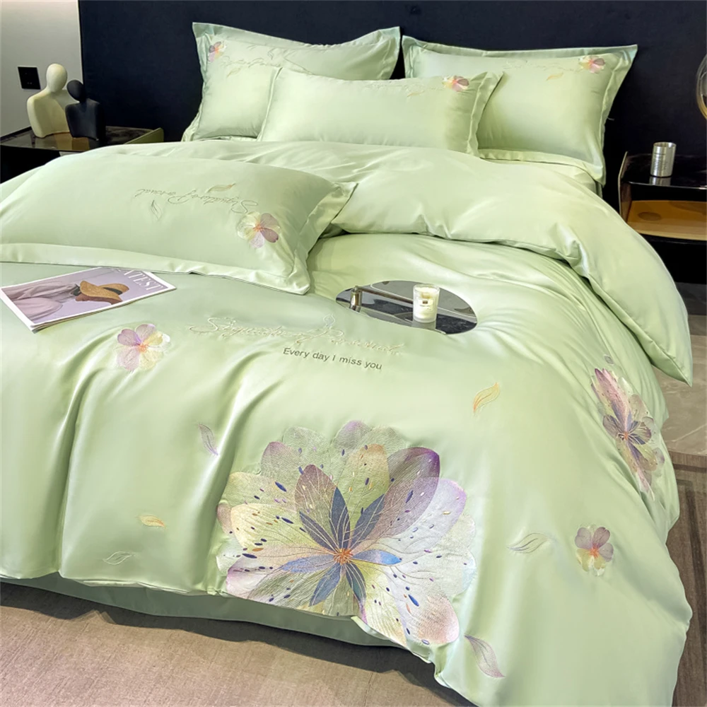 

Floral Embroidery Four-Piece Set Light Luxury Bedroom Decor Student Dormitory Bedding Sets Duvet Cover Set Bed Sheet Pillowcases