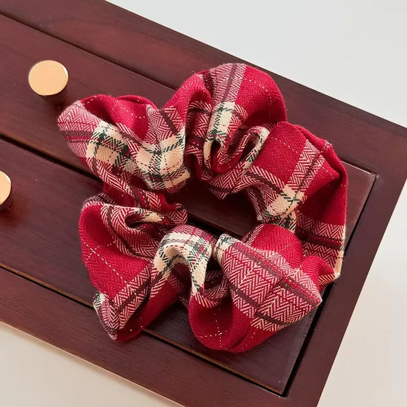 1 Stück/Rotes Spitzen-Karomuster-Haargummi, Damen-Haargummi mit hochwertigem Design, Neujahrs- und Weihnachtsstimmung, koreanischer Haarreif – Detail 4
