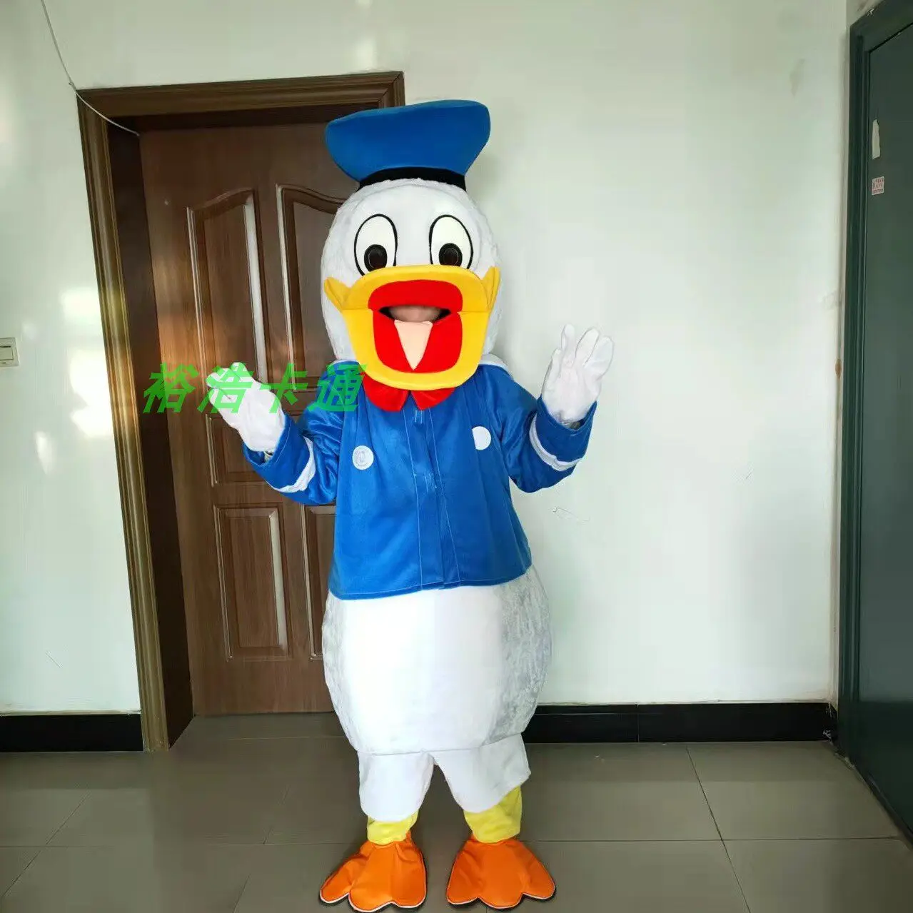 Disney Donald Fauntleroy Duck Potdemiel Donald Duck Mascot Costume Daisy Duck Adults Cartoon Christmas Stage Performance view 3