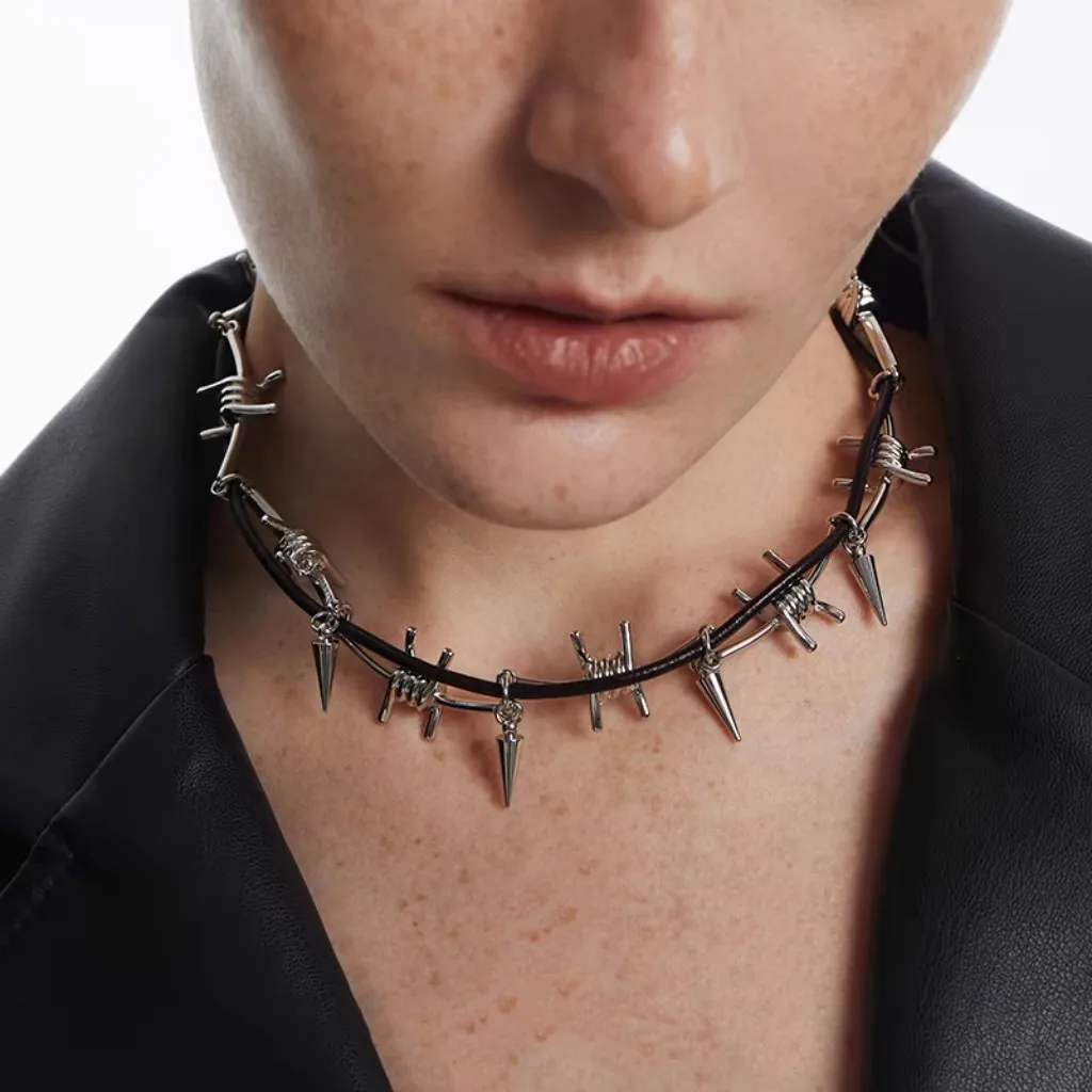 Y2K personalized punk style pointed thorns necklace, suitable for daily party wear, Christmas and Valentine's Day gifts