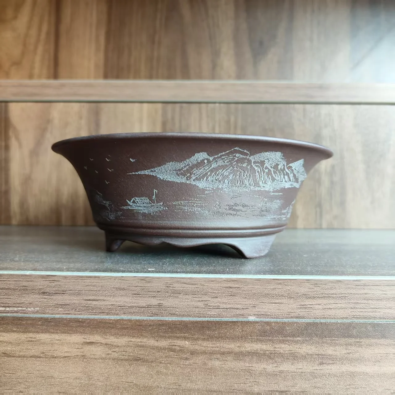 

Hot sale hand craved round shaped purple clay bonsai pot